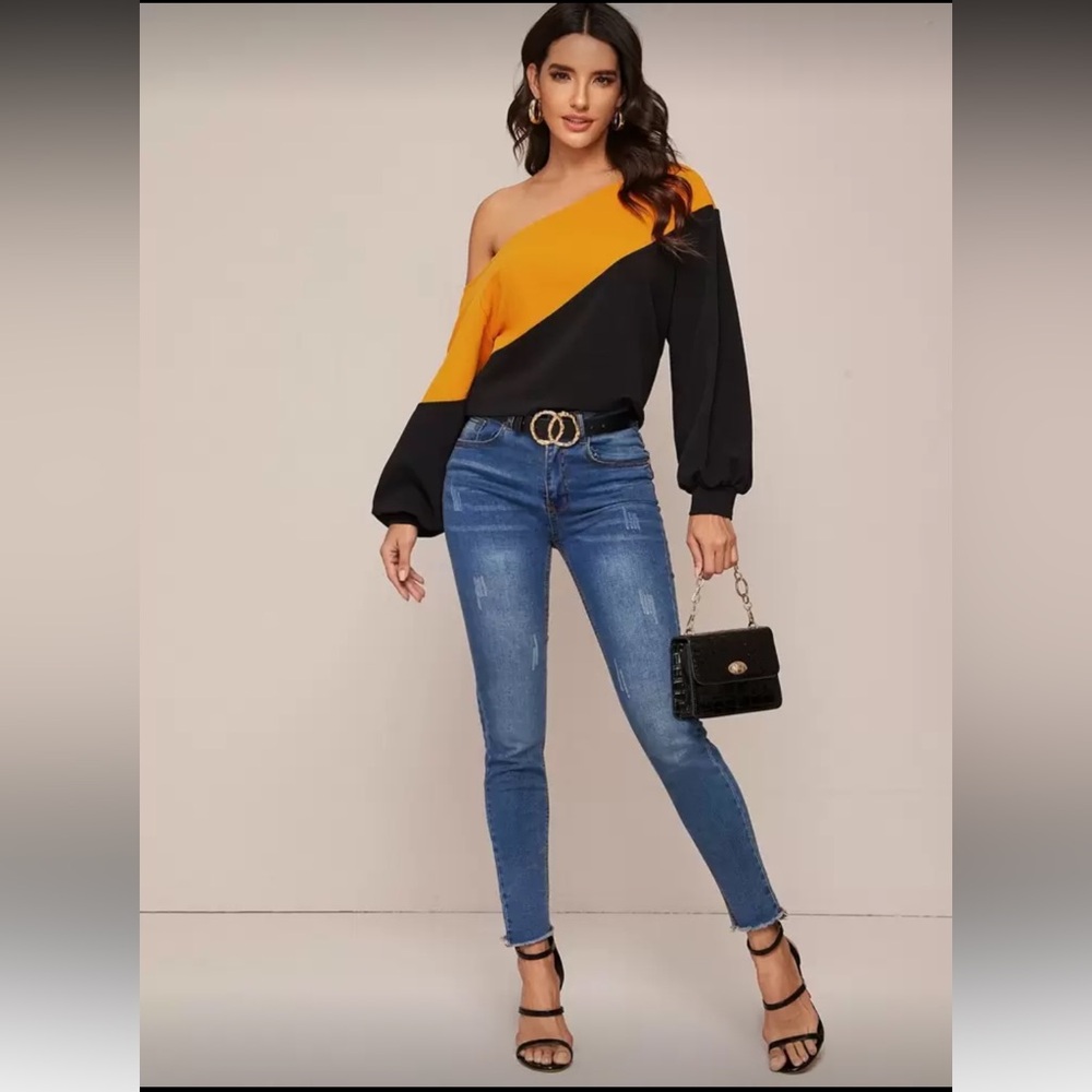 Chic Asymmetrical Off-Shoulder Sweater - Colorblock